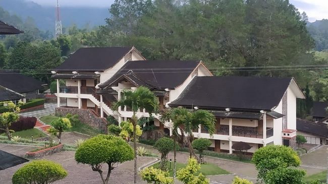 Parkside Nuansa Maninjau Resort Экстерьер фото